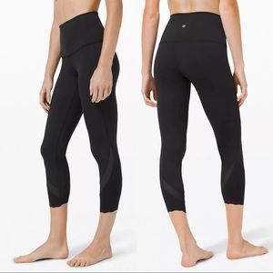 Lululemon Wunder Under High-Rise Crop 23" Scallop